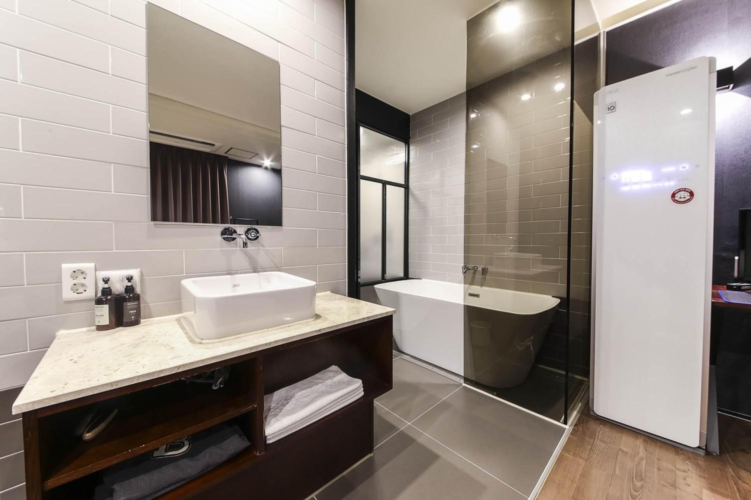 Brown Dot Yangjeong Hotel Пусан Екстериор снимка