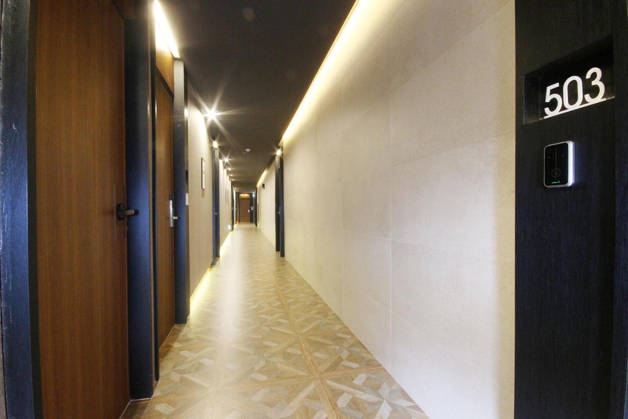 Brown Dot Yangjeong Hotel Пусан Екстериор снимка